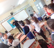 PROJETO NTV - EMEF ANTÔNIO V. REZENDE - CENTRAL CARAPINA - SENSIBILIZAÇÃO DE ALUNOS