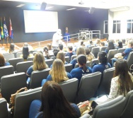 PALESTRA INTERATIVA: BULLYING BRINCADEIRA SEM LIMITES - SUBSÍDOS PARA PROFESSORES