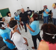 OFICINA CONTANDO HISTÓRIAS COLORINDO VIDAS - CENTRO SOCIAL SÃO JOSÉ DE CALAZANS