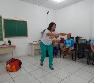 OFICINA CONTANDO HISTÓRIAS COLORINDO VIDAS - CENTRO SOCIAL SÃO JOSÉ DE CALAZANS