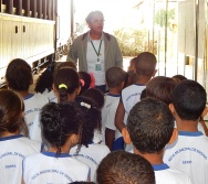 PROJETO NTV - EMEF ANTÔNIO VIEIRA DE REZENDE - CENTRAL CARAPINA - SERRA - AULA DE CAMPO