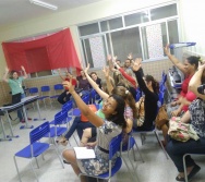 CAPRI DE PROFESSORES - NA TRILHA DOS VALORES - ESCOLA ETAPA AUTONOMIA.