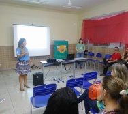 CAPRI DE PROFESSORES - NA TRILHA DOS VALORES - ESCOLA ETAPA AUTONOMIA.