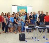 CAPRI DE PROFESSORES - NA TRILHA DOS VALORES - ESCOLA ETAPA AUTONOMIA.