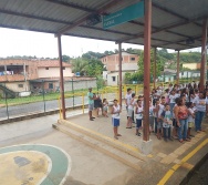 PROJETO NA TRILHA DOS VALORES - AULA DE CAMPO - PASSEIO DE TREM
