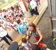 PROJETO NA TRILHA DOS VALORES - AULA DE CAMPO - PASSEIO DE TREM