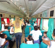 PROJETO NA TRILHA DOS VALORES - AULA DE CAMPO - PASSEIO DE TREM