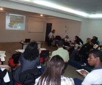 CURSO DE APRIMORAMENTO PARA EDUCADORES SOCIAIS - CDI : TEMA: BULLYING