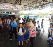 PROJETO NA TRILHA DOS VALORES - AULA DE CAMPO - PASSEIO DE TREM