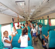 PROJETO NA TRILHA DOS VALORES - AULA DE CAMPO - PASSEIO DE TREM