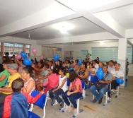 Projeto Vale nas Escolas - Palestra Limites e Afetividade - Escola de Pais