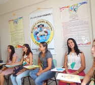 CONTAÇÃO DE HISTÓRIA COMO TERAPIA - AULA 5 - TURMA 6