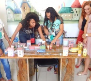 CONTAÇÃO DE HISTÓRIA COMO TERAPIA - AULA 5 - TURMA 6