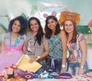 FORMATURA TURMA 6 - NOME: BONECA TITA - CONTADORA DE HISTÓRIAS