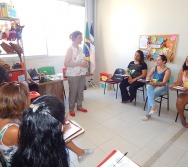 CURSO CONTANDO HISTÓRIAS COLORINDO VIDAS - RESGATE DA LUDICIDADE ATRAVÉS DAS HISTÓRIAS