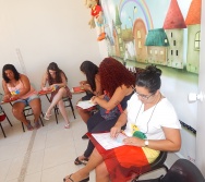 CURSO CONTANDO HISTÓRIAS COLORINDO VIDAS - RESGATE DA LUDICIDADE ATRAVÉS DAS HISTÓRIAS