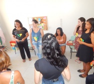 CURSO CONTANDO HISTÓRIAS COLORINDO VIDAS - RESGATE DA LUDICIDADE ATRAVÉS DAS HISTÓRIAS