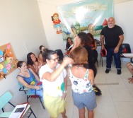 CURSO CONTANDO HISTÓRIAS COLORINDO VIDAS - RESGATE DA LUDICIDADE ATRAVÉS DAS HISTÓRIAS