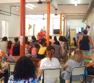 ESCOLA DE PAIS - PROJETO CUIDA DE MIM - BULLYING - BRINCADEIRA SEM LIMITES