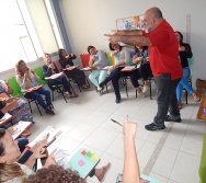 CURSO CONTANDO HISTÓRIAS COLORINDO VIDAS - RESGATE DA LUDICIDADE ATRAVÉS DAS HISTÓRIAS -TURMA5