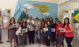 TRABALHOS DESENVOLVIDOS PELOS PROFESSORES DO CMEI INTEGRAÇÃO COM O PROJETO COLORIR.,