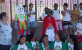 APRESENTAÇÃO DOS ALUNOS DA PROF GINA EMEF VALÉRIA MARIA MIRANDA - SHOW DE TALENTOS - PC3ES