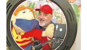 COLORIR É CAPA DO JORNAL A TRIBUNA - ES